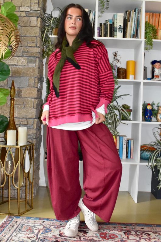 Sunday Morning Chill Sweatshirt Aubergine & Carmine